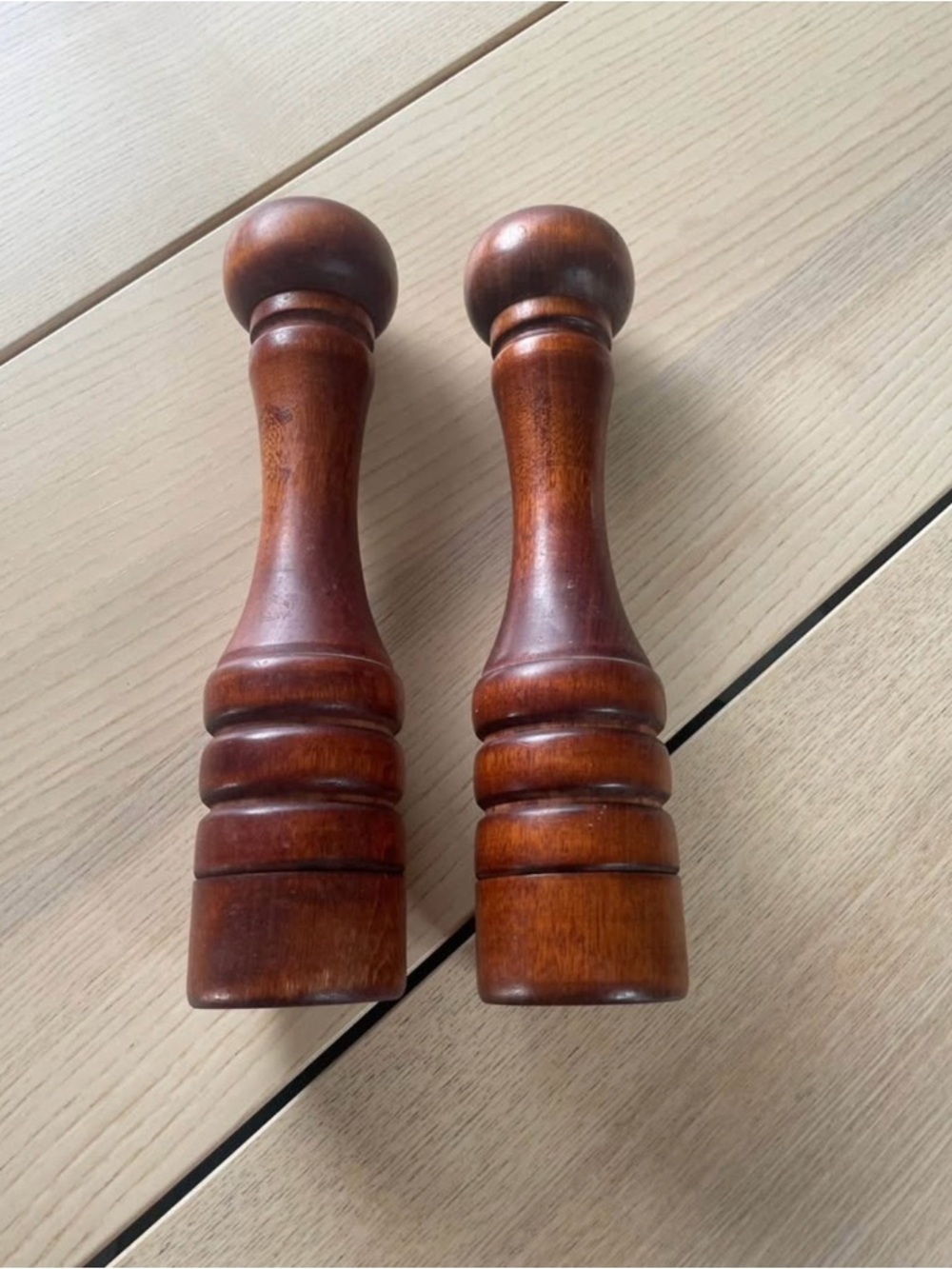 Vintage salt and pepper grinder set Made in Canada